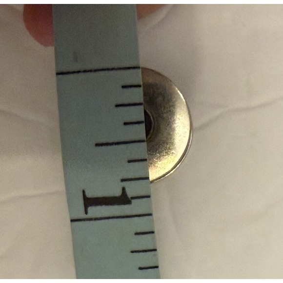 Vtg Sewing Machine Metal Bobbins 7 Hole‎ Most w/Previous Thread Lot of 32 - Picture 3 of 8